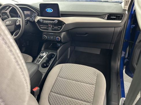 Used 2022 Ford Escape SE image 27