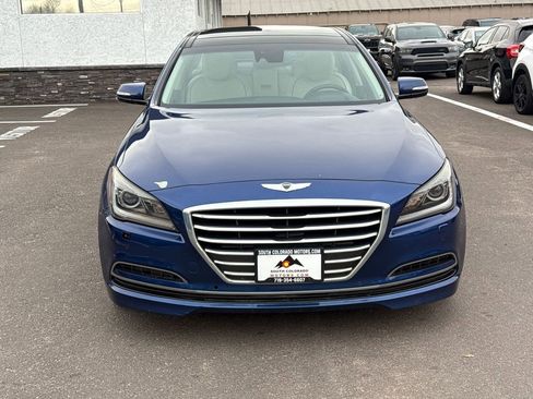 Used 2015 Hyundai Genesis 3.8 w/ Option Group 04 image 2