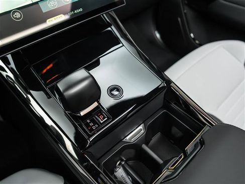 New 2026 Land Rover Range Rover Sport SV AWD/4WD image 29