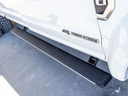 Used 2022 Ford F450 Limited w/ FX4 Off-Road Package image 12