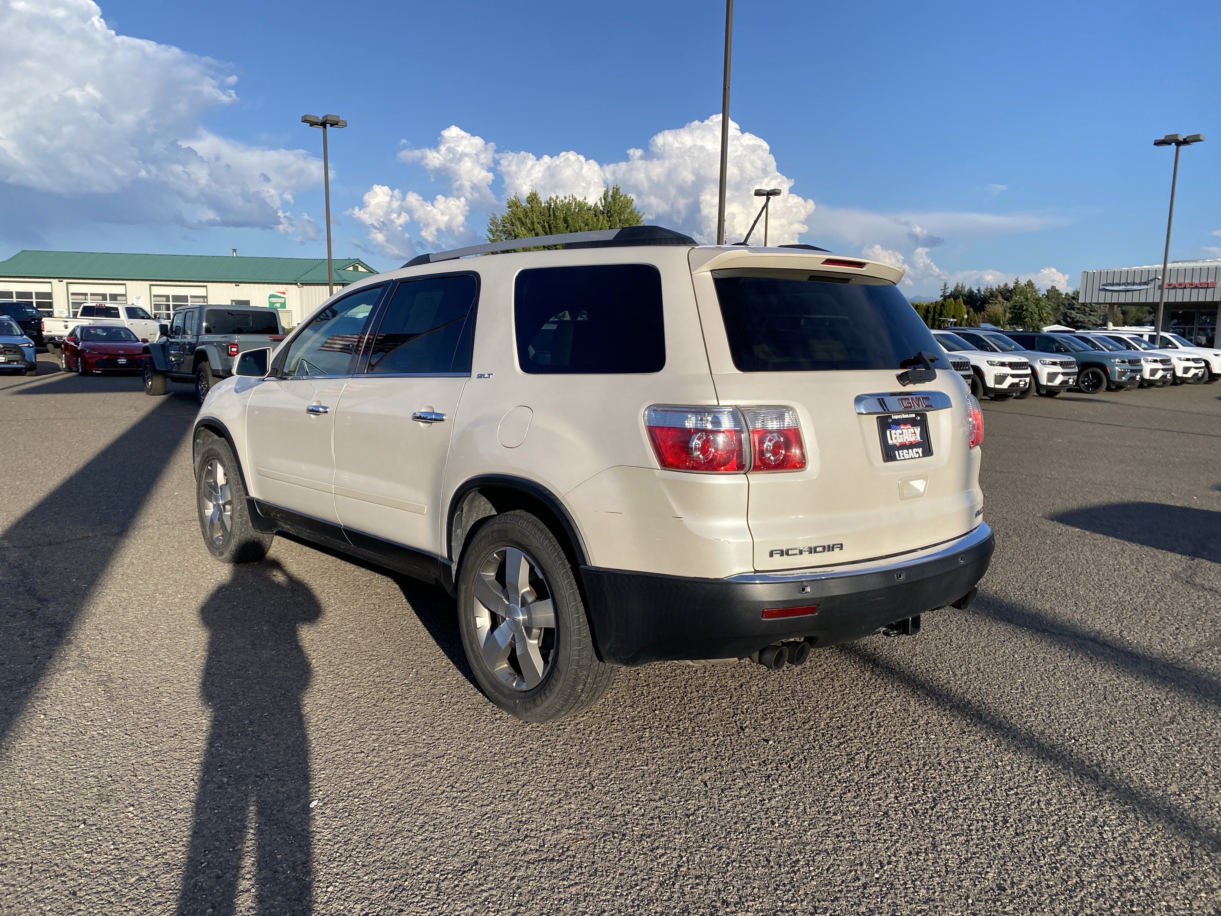 Used 2012 GMC Acadia SLT AWD/4WD image 5