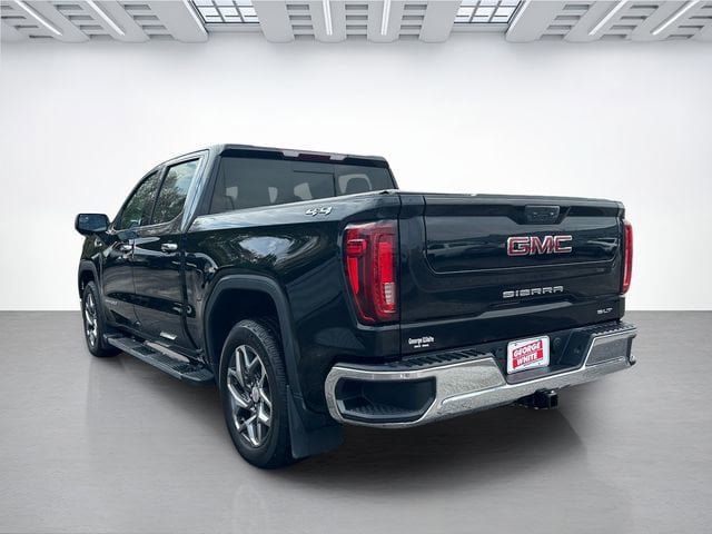 Used 2022 GMC Sierra 1500 SLT w/ SLT Convenience Package AWD/4WD image 6