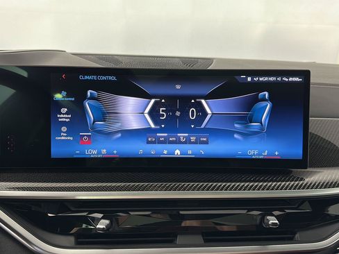 Certified 2024 BMW X6 M60i AWD/4WD image 21