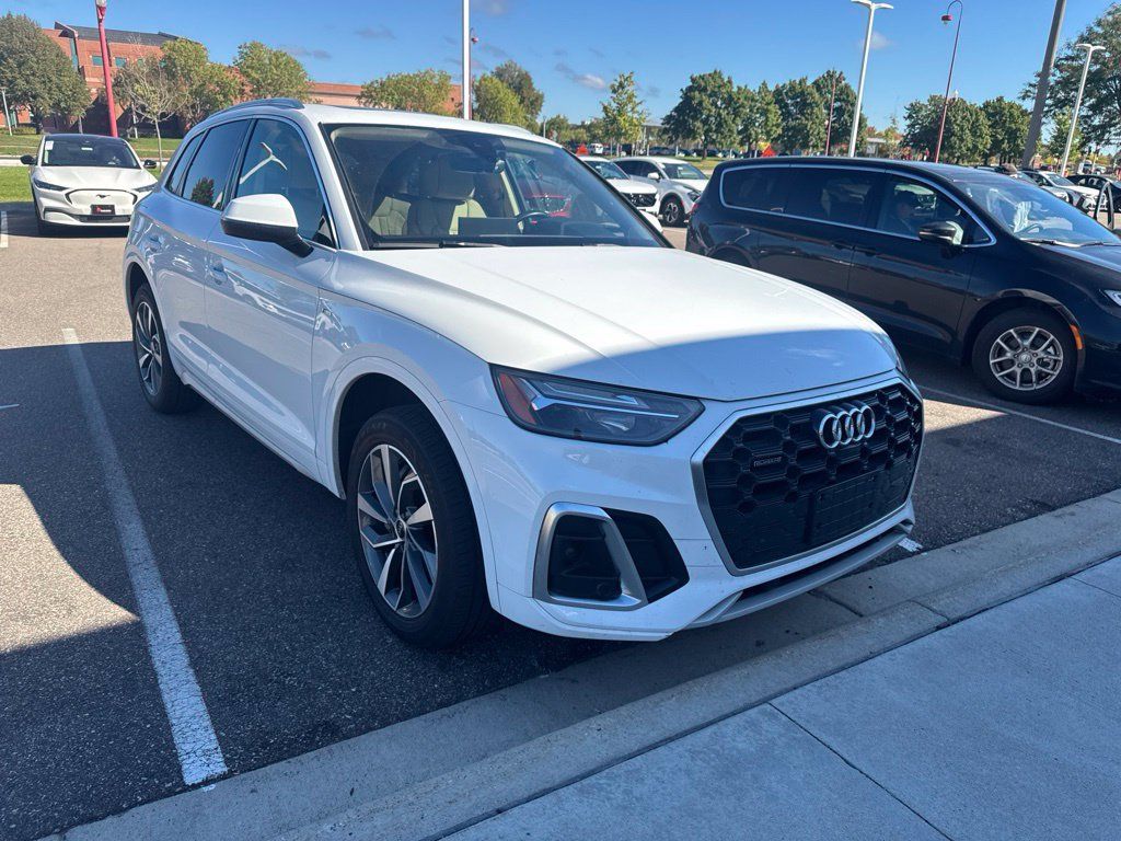 Used 2024 Audi Q5 2.0T Premium Plus AWD/4WD image 1