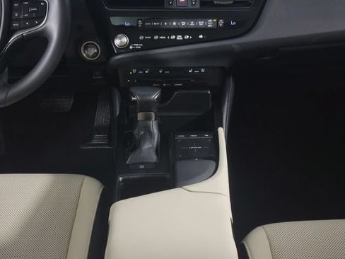 Used 2022 Lexus ES 350 w/ Premium Package FWD image 26