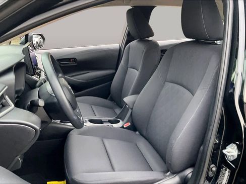 Used 2024 Toyota Corolla LE FWD image 8