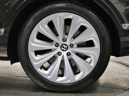 Used 2021 Bentley Bentayga Hybrid -Mulliner Driving Speci image 11