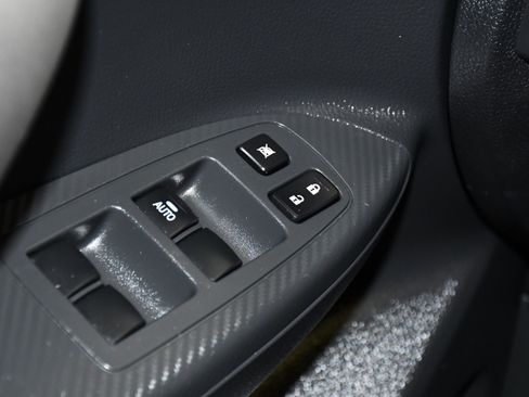 Used 2024 Mitsubishi Eclipse Cross SE AWD/4WD image 33