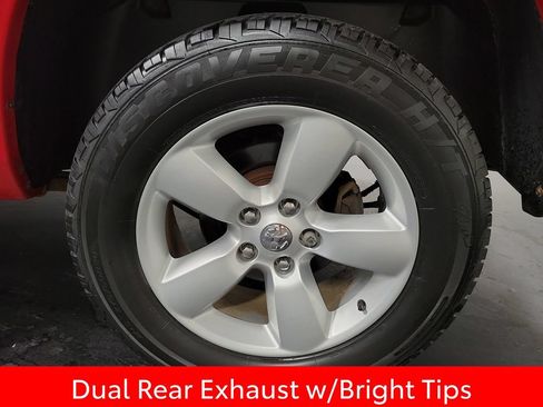 Used 2015 RAM 1500 Express AWD/4WD image 10