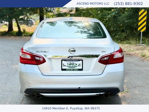 Used 2018 Nissan Altima 2.5 SV FWD image 4