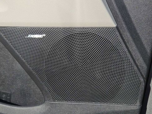 Used 2023 Kia Sorento SX Prestige image 26