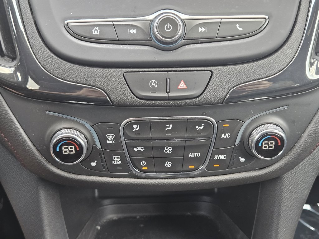 Used 2023 Chevrolet Equinox RS AWD/4WD image 21