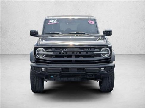 Used 2022 Ford Bronco Outer Banks image 2