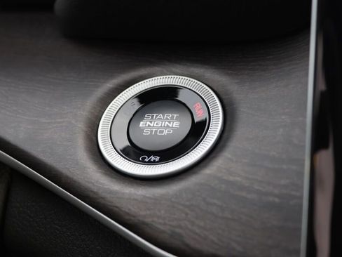 New 2025 Jeep Grand Cherokee Limited w/ MOPAR Finishing Package image 31