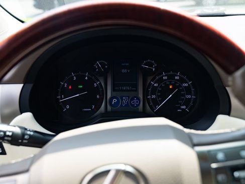 Used 2016 Lexus GX 460 Luxury AWD/4WD image 13