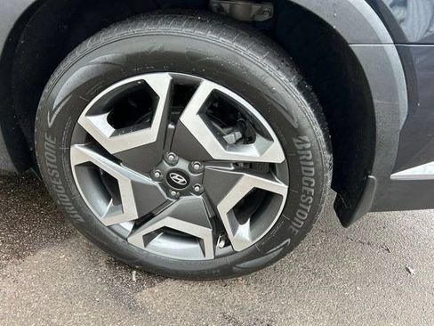 Used 2023 Hyundai Palisade Limited w/ Winter Package FWD image 68