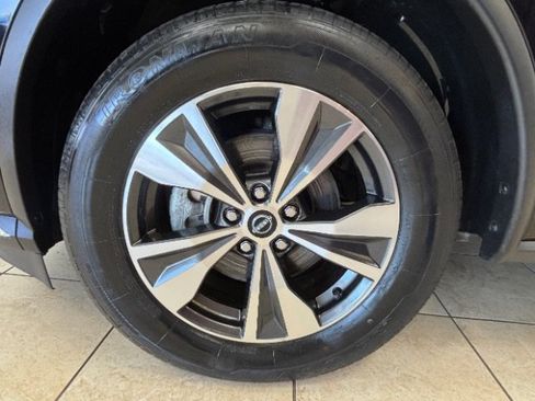 Used 2023 Nissan Murano SV AWD/4WD image 18