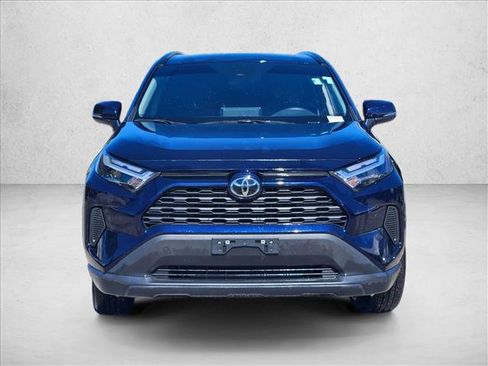 Used 2025 Toyota RAV4 XLE w/ Convenience Package image 2