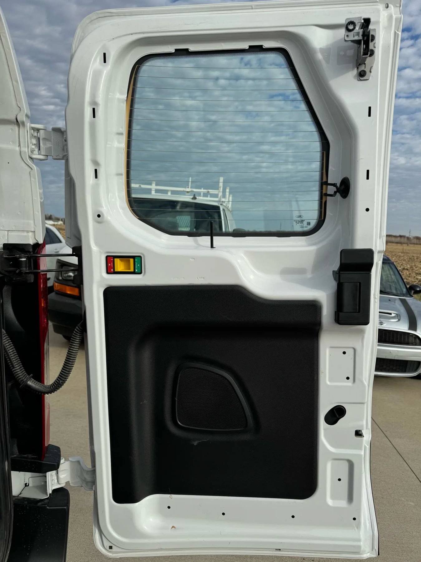 Used 2024 Ford Transit 250 Low Roof w/ Exterior Upgrade Package RWD image 14