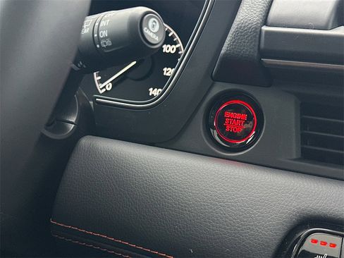 New 2025 Honda Pilot TrailSport image 32