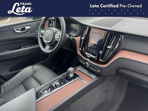 Used 2024 Volvo XC60 B5 Plus image 28