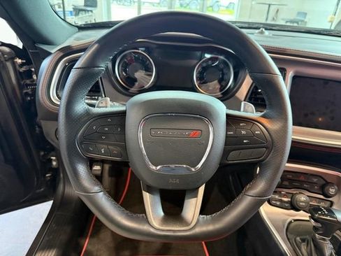 Used 2022 Dodge Challenger R/T Scat Pack RWD image 26