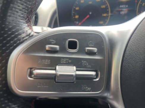 Used 2021 Mercedes-Benz GLB 250 image 22
