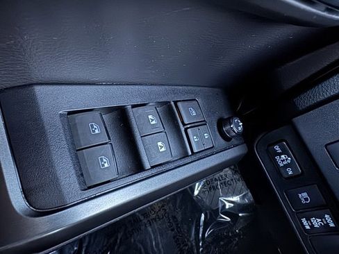 Certified 2023 Toyota Tacoma TRD Sport image 28