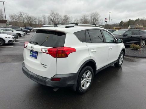 Used 2014 Toyota RAV4 XLE image 5
