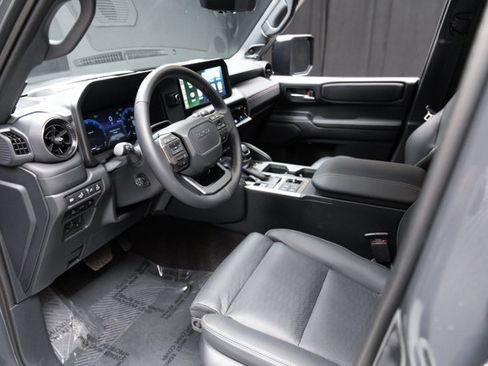 Used 2026 Toyota Land Cruiser w/ Premium Package AWD/4WD image 44