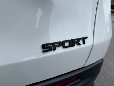 Used 2024 Honda HR-V Sport image 7