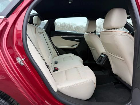 Used 2018 Chevrolet Impala Premier w/ Premier Confidence Package image 32