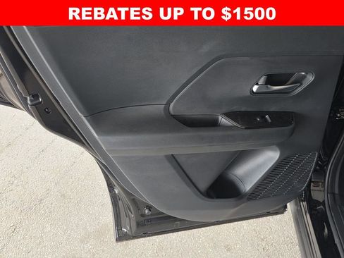 New 2026 Nissan Kicks SV w/ SV Premium Package image 31