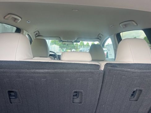 New 2025 Nissan Murano SV image 28