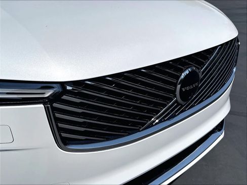 New 2026 Volvo XC90 T8 Ultra w/ Protection Package AWD/4WD image 35