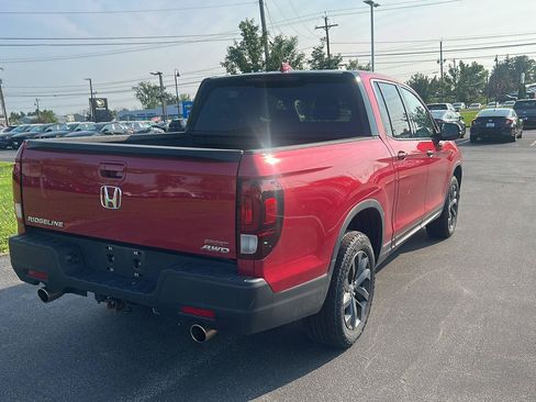 Used 2023 Honda Ridgeline Sport image 5