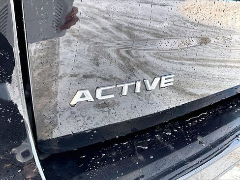 Used 2025 Ford Expedition Active image 6