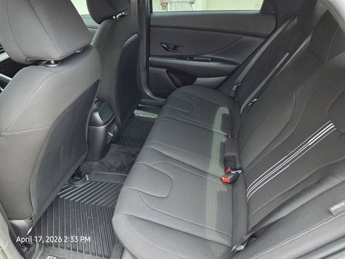Certified 2025 Hyundai Elantra Sport FWD image 15