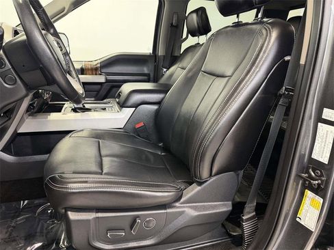 Used 2018 Ford F150 Lariat w/ Equipment Group 502A Luxury image 15