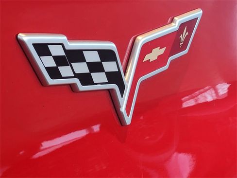 Used 2006 Chevrolet Corvette Z06 w/ Preferred Equipment Group image 13