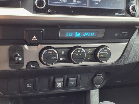 Used 2023 Toyota Tacoma SR5 image 17