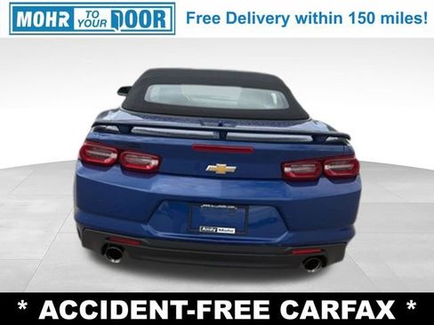 Used 2020 Chevrolet Camaro LT RWD image 4