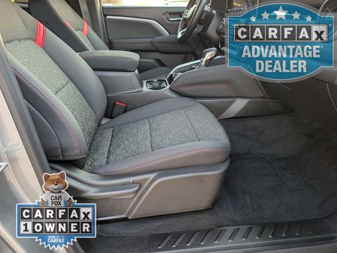 Certified 2025 Chevrolet Colorado Z71 w/ Technology Package AWD/4WD image 24