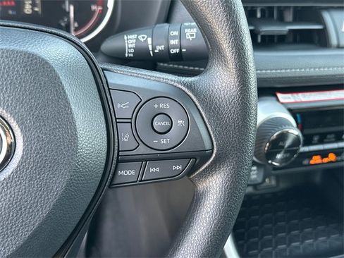 New 2025 Toyota RAV4 XLE image 23