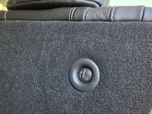 Used 2023 INFINITI QX60 Luxe w/ Vision Package image 53