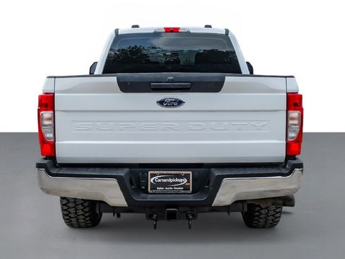 Used 2020 Ford F250 XL w/ Power Equipment Group AWD/4WD image 8
