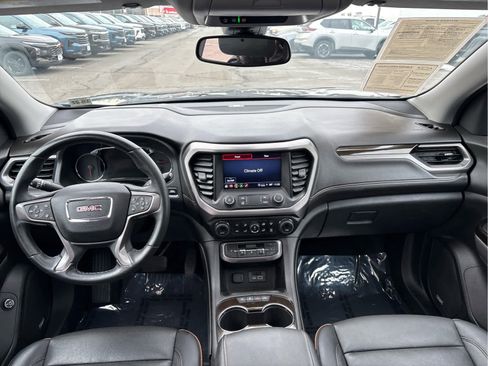 Used 2023 GMC Acadia AT4 w/ Technology Package image 16