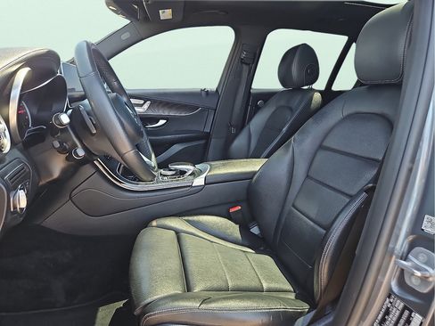 Used 2017 Mercedes-Benz GLC 300 image 13