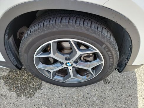 Used 2017 BMW X1 xDrive28i AWD/4WD image 10