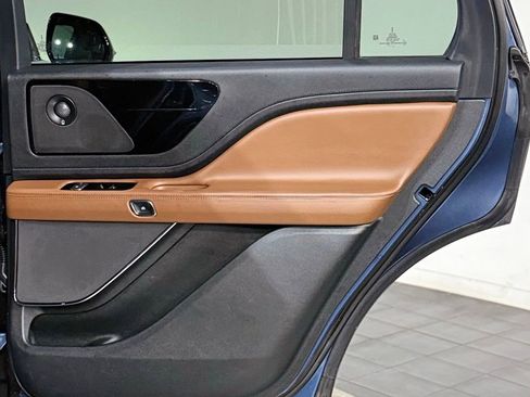 Used 2020 Lincoln Aviator Reserve w/ Equipment Group 201A image 57